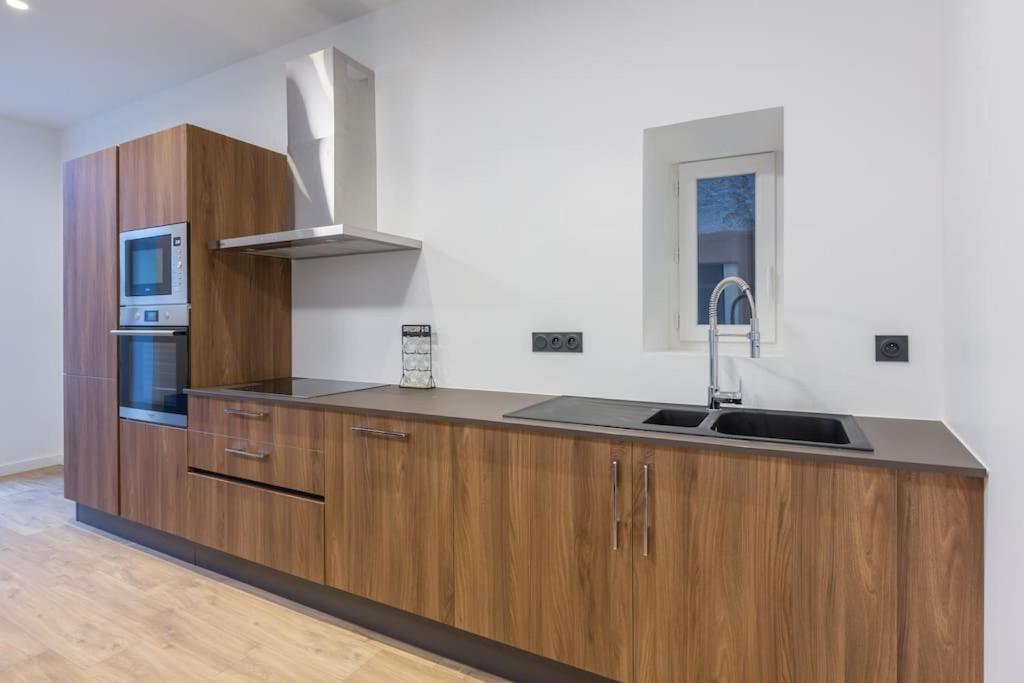 Apartment T3 Hypercentre - Neuf, Equipe Avec Parking A Proximite *